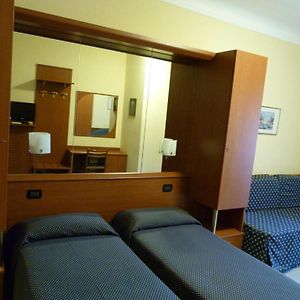 Kamer met Twee Aparte Bedden